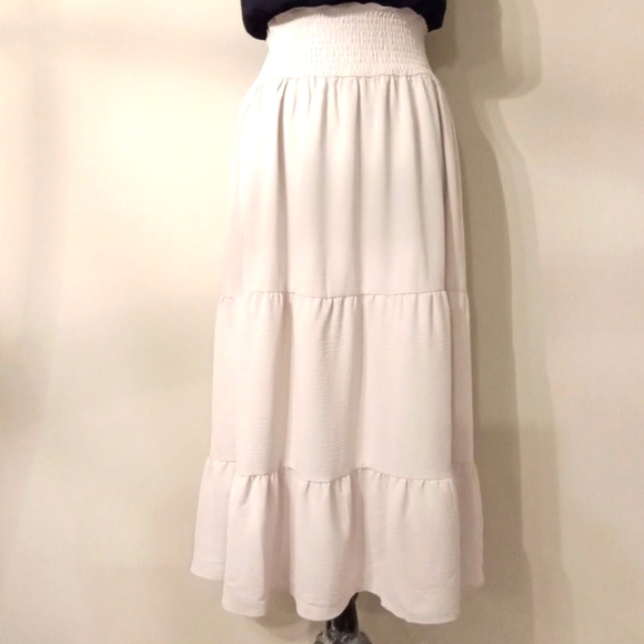 NWT DKNY Navy & Cream Sleeve less Dress Size 12 - Picture 2 of 7